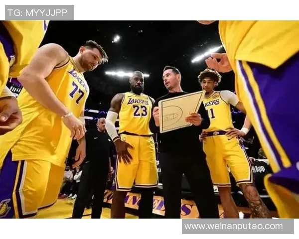 湖人近况不佳，面临季后赛前逆风需要调整阵容与战术